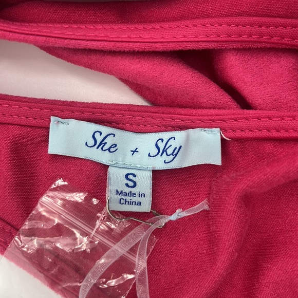 She and Sky NWT Microsuede Pink Halter Top sz. Small - Picture 7 of 12